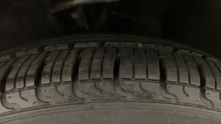 Used 2010 Hyundai i10 [2007-2010] Magna 1.2 Petrol Petrol Manual tyres LEFT FRONT TYRE TREAD VIEW