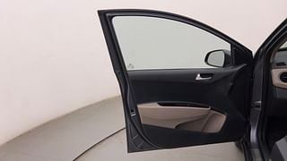 Used 2019 Hyundai Grand i10 [2017-2020] Sportz AT 1.2 Kappa VTVT Petrol Automatic interior LEFT FRONT DOOR OPEN VIEW