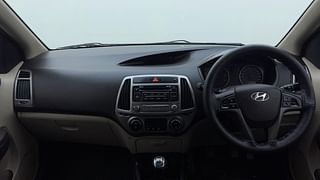 Used 2013 Hyundai i20 [2012-2014] Sportz 1.4 CRDI Diesel Manual interior DASHBOARD VIEW