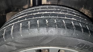 Used 2017 Maruti Suzuki Ciaz [2014-2017] ZXI+ Petrol Manual tyres RIGHT REAR TYRE TREAD VIEW