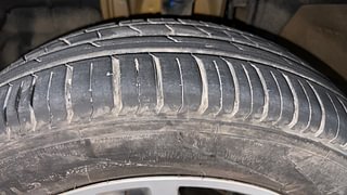 Used 2022 Renault Triber RXZ AMT Petrol Automatic tyres LEFT FRONT TYRE TREAD VIEW