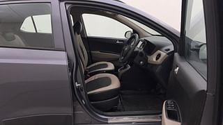 Used 2019 Hyundai Grand i10 [2017-2020] Sportz AT 1.2 Kappa VTVT Petrol Automatic interior RIGHT SIDE FRONT DOOR CABIN VIEW
