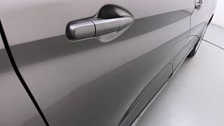 Used 2019 Maruti Suzuki New Ertiga [2018-2022] VXI AT Petrol Automatic dents MINOR DENT