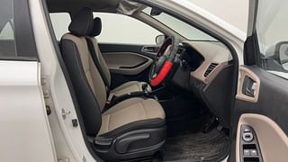 Used 2015 Hyundai Elite i20 [2014-2018] Asta 1.4 CRDI Diesel Manual interior RIGHT SIDE FRONT DOOR CABIN VIEW