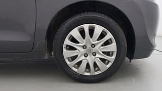 Used 2015 Maruti Suzuki Baleno [2015-2019] Alpha Petrol Petrol Manual tyres RIGHT FRONT TYRE RIM VIEW