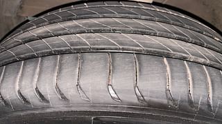 Used 2015 Maruti Suzuki Baleno [2015-2019] Alpha Petrol Petrol Manual tyres LEFT FRONT TYRE TREAD VIEW
