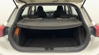 Used 2015 Hyundai Elite i20 [2014-2018] Asta 1.4 CRDI Diesel Manual interior DICKY INSIDE VIEW