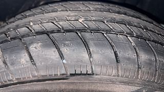 Used 2019 Ford Figo [2019-2021] Titanium Petrol Petrol Manual tyres LEFT REAR TYRE TREAD VIEW