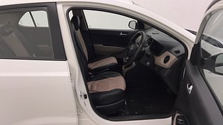 Used 2018 Hyundai Xcent [2017-2019] S AT Petrol Petrol Automatic interior RIGHT SIDE FRONT DOOR CABIN VIEW