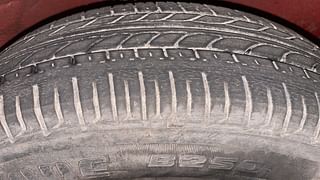 Used 2013 maruti-suzuki A-Star VXI AT Petrol Automatic tyres RIGHT FRONT TYRE TREAD VIEW