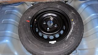 Used 2021 Maruti Suzuki Alto 800 [2019-2022] LXI Petrol Manual tyres SPARE TYRE VIEW