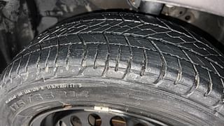 Used 2015 Honda Brio [2011-2016] S MT Petrol Manual tyres LEFT FRONT TYRE TREAD VIEW