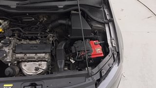 Used 2014 Volkswagen Polo [2010-2014] Highline1.2L (P) Petrol Manual engine ENGINE LEFT SIDE VIEW