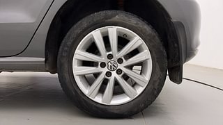 Used 2014 Volkswagen Polo [2010-2014] Highline1.2L (P) Petrol Manual tyres LEFT REAR TYRE RIM VIEW