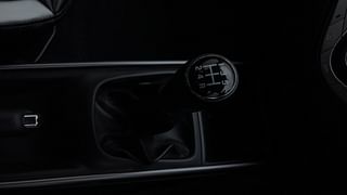 Used 2020 Maruti Suzuki Baleno [2019-2022] Zeta Petrol Petrol Manual interior GEAR  KNOB VIEW