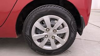 Used 2013 Hyundai Eon [2011-2018] Sportz Petrol Manual tyres LEFT REAR TYRE RIM VIEW