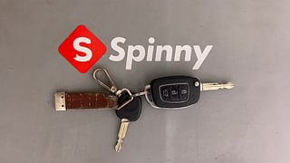 Used 2018 Hyundai Xcent [2017-2019] S AT Petrol Petrol Automatic extra CAR KEY VIEW