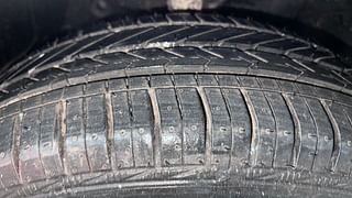 Used 2017 Honda Amaze 1.2L S Petrol Manual tyres RIGHT FRONT TYRE TREAD VIEW