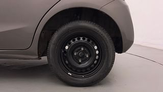Used 2015 Honda Brio [2011-2016] S MT Petrol Manual tyres LEFT REAR TYRE RIM VIEW