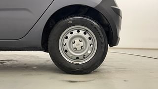 Used 2014 Hyundai i10 [2010-2016] Era Petrol Petrol Manual tyres LEFT REAR TYRE RIM VIEW
