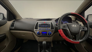 Used 2014 Hyundai i20 [2012-2014] Sportz 1.4 CRDI Diesel Manual interior DASHBOARD VIEW