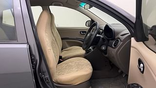 Used 2011 Hyundai i10 [2010-2016] Magna 1.2 Petrol Petrol Manual interior RIGHT SIDE FRONT DOOR CABIN VIEW