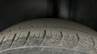 Used 2019 Volkswagen Polo [2018-2022] Trendline 1.0 (P) Petrol Manual tyres LEFT REAR TYRE TREAD VIEW
