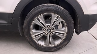 Used 2017 Hyundai Creta [2015-2018] 1.6 SX (O) Diesel Manual tyres LEFT REAR TYRE RIM VIEW
