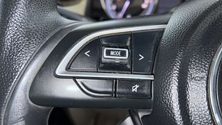 Used 2018 Maruti Suzuki Dzire [2017-2020] VXI Petrol Manual top_features Steering mounted controls