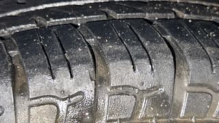 Used 2014 Hyundai i10 [2010-2016] Era Petrol Petrol Manual tyres RIGHT REAR TYRE TREAD VIEW