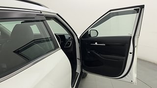 Used 2022 Kia Seltos GTX Plus Petrol Manual interior RIGHT FRONT DOOR OPEN VIEW