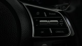 Used 2022 Kia Seltos GTX Plus Petrol Manual top_features Cruise control