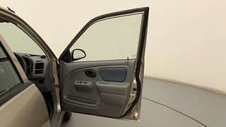 Used 2012 Maruti Suzuki Alto K10 [2010-2014] VXi Petrol Manual interior RIGHT FRONT DOOR OPEN VIEW