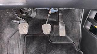 Used 2022 Honda WR-V i-VTEC VX Petrol Manual interior PEDALS VIEW