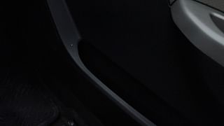 Used 2016 Maruti Suzuki Alto K10 [2014-2019] VXi Petrol Manual top_features Door pockets