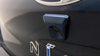 Used 2020 Hyundai Grand i10 Nios Sportz 1.2 Kappa VTVT Petrol Manual top_features Rear camera