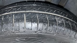 Used 2018 Maruti Suzuki Dzire [2017-2020] VXI Petrol Manual tyres LEFT REAR TYRE TREAD VIEW