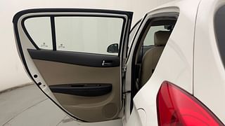 Used 2014 Hyundai i20 [2012-2014] Sportz 1.4 CRDI Diesel Manual interior LEFT REAR DOOR OPEN VIEW
