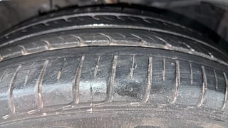 Used 2021 Honda Jazz ZX CVT Petrol Automatic tyres RIGHT FRONT TYRE TREAD VIEW