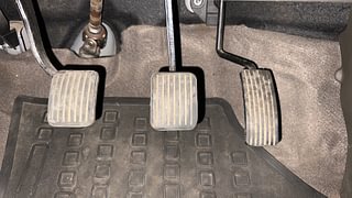 Used 2014 Hyundai i10 [2010-2016] Era Petrol Petrol Manual interior PEDALS VIEW