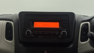 Used 2022 Maruti Suzuki Wagon R 1.0 VXI CNG Petrol+cng Manual top_features Integrated (in-dash) music system