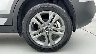 Used 2022 Kia Seltos HTX G Petrol Manual tyres LEFT REAR TYRE RIM VIEW