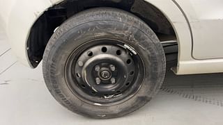 Used 2011 Maruti Suzuki A-Star [2008-2012] Lxi Petrol Manual tyres RIGHT REAR TYRE RIM VIEW