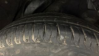Used 2014 Hyundai i20 [2012-2014] Sportz 1.4 CRDI Diesel Manual tyres LEFT REAR TYRE TREAD VIEW