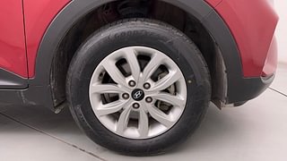 Used 2019 Hyundai Creta [2018-2020] 1.6 SX VTVT Petrol Manual tyres RIGHT FRONT TYRE RIM VIEW