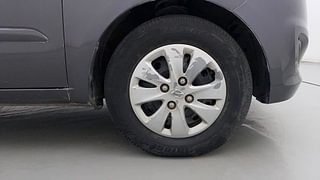 Used 2012 Hyundai i10 [2010-2016] Sportz 1.2 Petrol Petrol Manual tyres RIGHT FRONT TYRE RIM VIEW