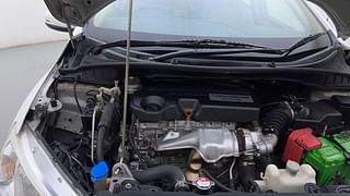 Used 2016 Honda City [2014-2017] V Diesel Diesel Manual engine ENGINE RIGHT SIDE HINGE & APRON VIEW