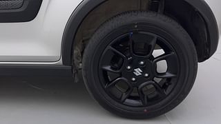 Used 2023 Maruti Suzuki Ignis Zeta AMT Petrol Petrol Automatic tyres LEFT REAR TYRE RIM VIEW