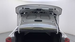 Used 2016 Honda City [2014-2017] V Diesel Diesel Manual interior DICKY DOOR OPEN VIEW
