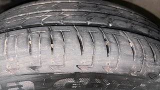 Used 2023 Maruti Suzuki Ignis Zeta AMT Petrol Petrol Automatic tyres LEFT FRONT TYRE TREAD VIEW